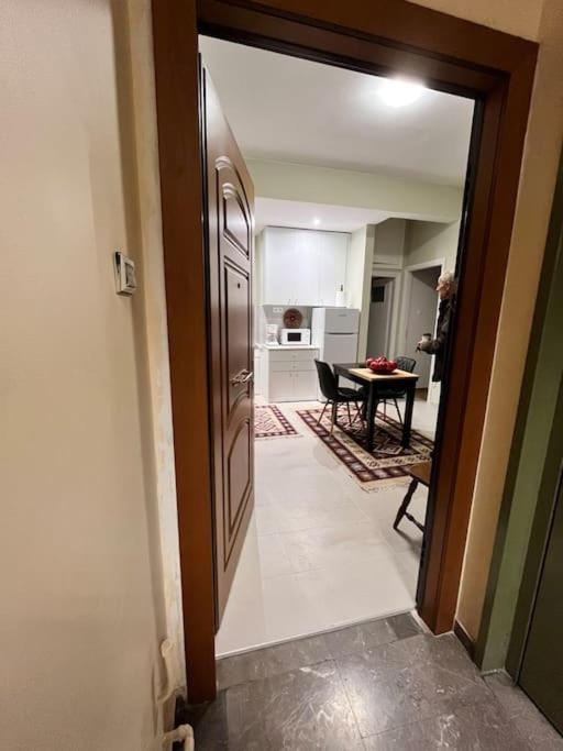 Hristo's In Apartmán Atény