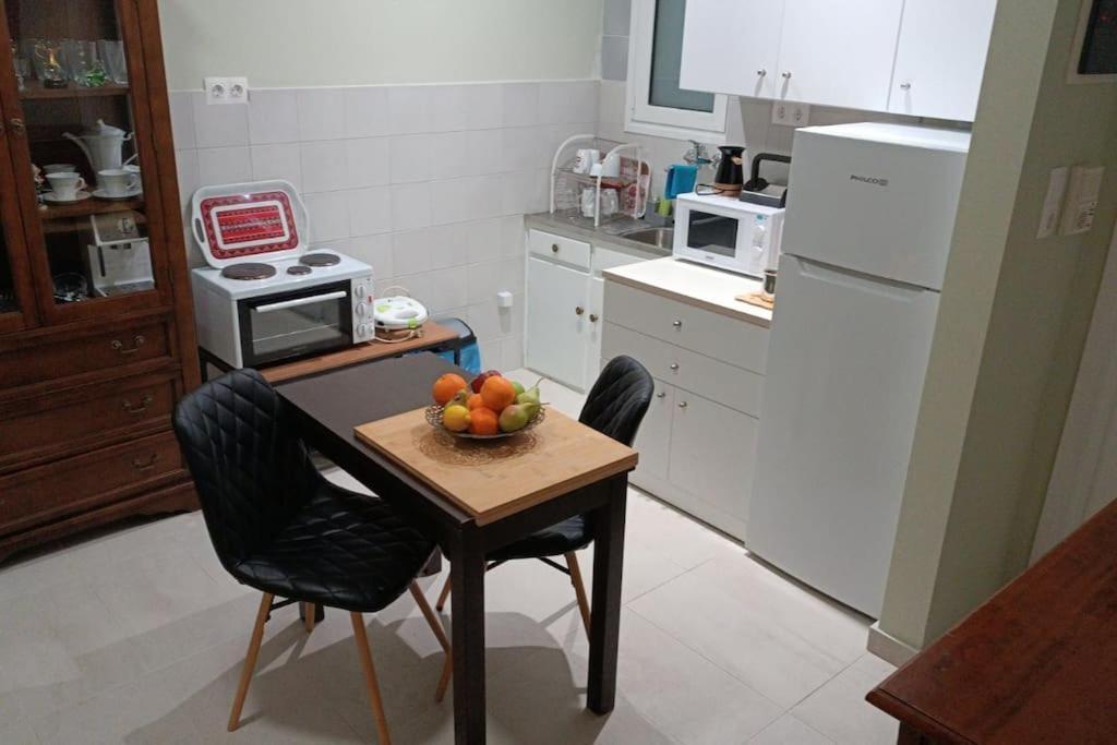 Hristo's In Apartment